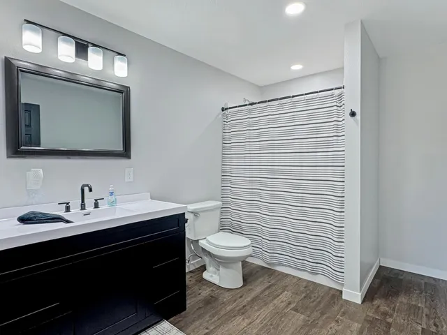 $505,000 | 3010 Eastbay Avenue, Balaton, MN 56115