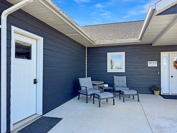 $505,000 | 3010 Eastbay Avenue, Balaton, MN 56115