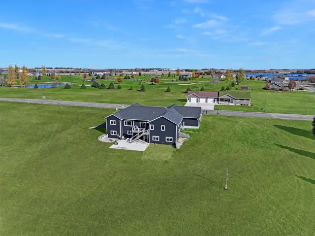 $505,000 | 3010 Eastbay Avenue, Balaton, MN 56115