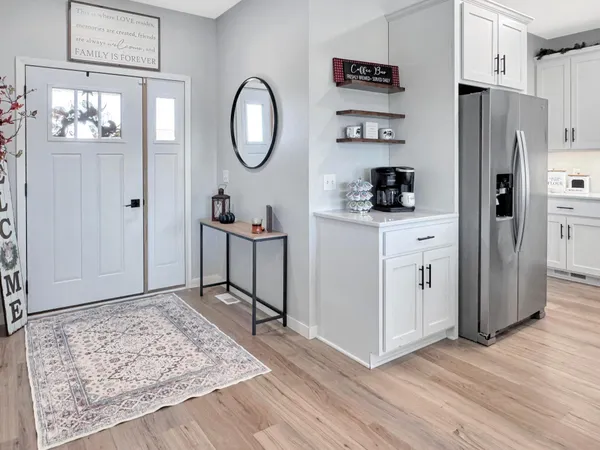 $505,000 | 3010 Eastbay Avenue, Balaton, MN 56115