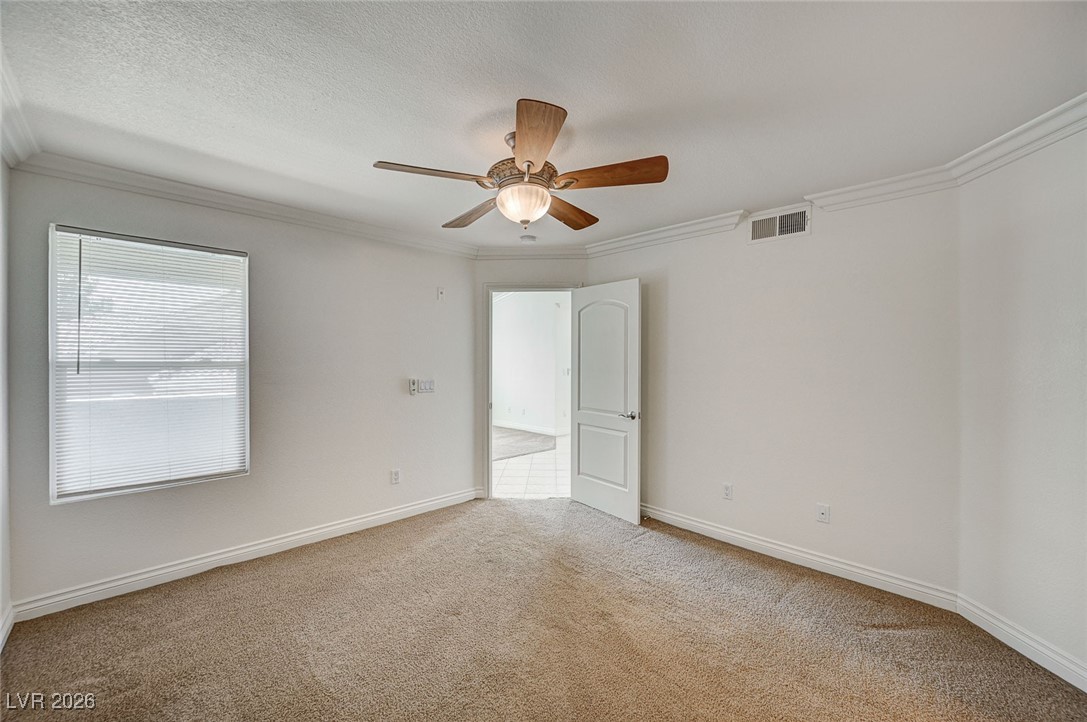 8101 West Flamingo Road, Unit 2109 Las Vegas, NV 89147 - Photo 12 of 40 Primary Bedroom