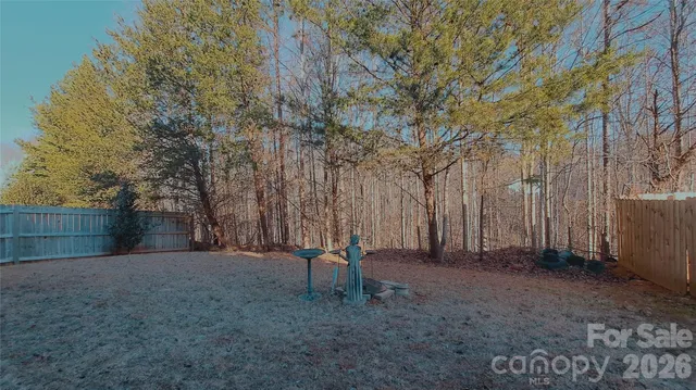 $425,000 | 7736 Ponderosa Pine Lane, Charlotte, NC 28215