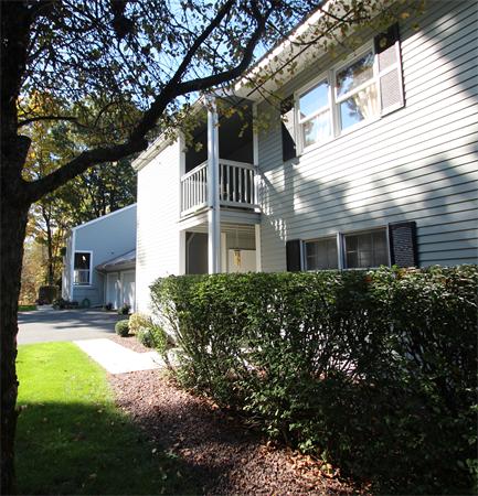 104 Country Side Road, Unit 104 Greenfield, MA 01301 - Photo 1 of 21 Gallery Image 1