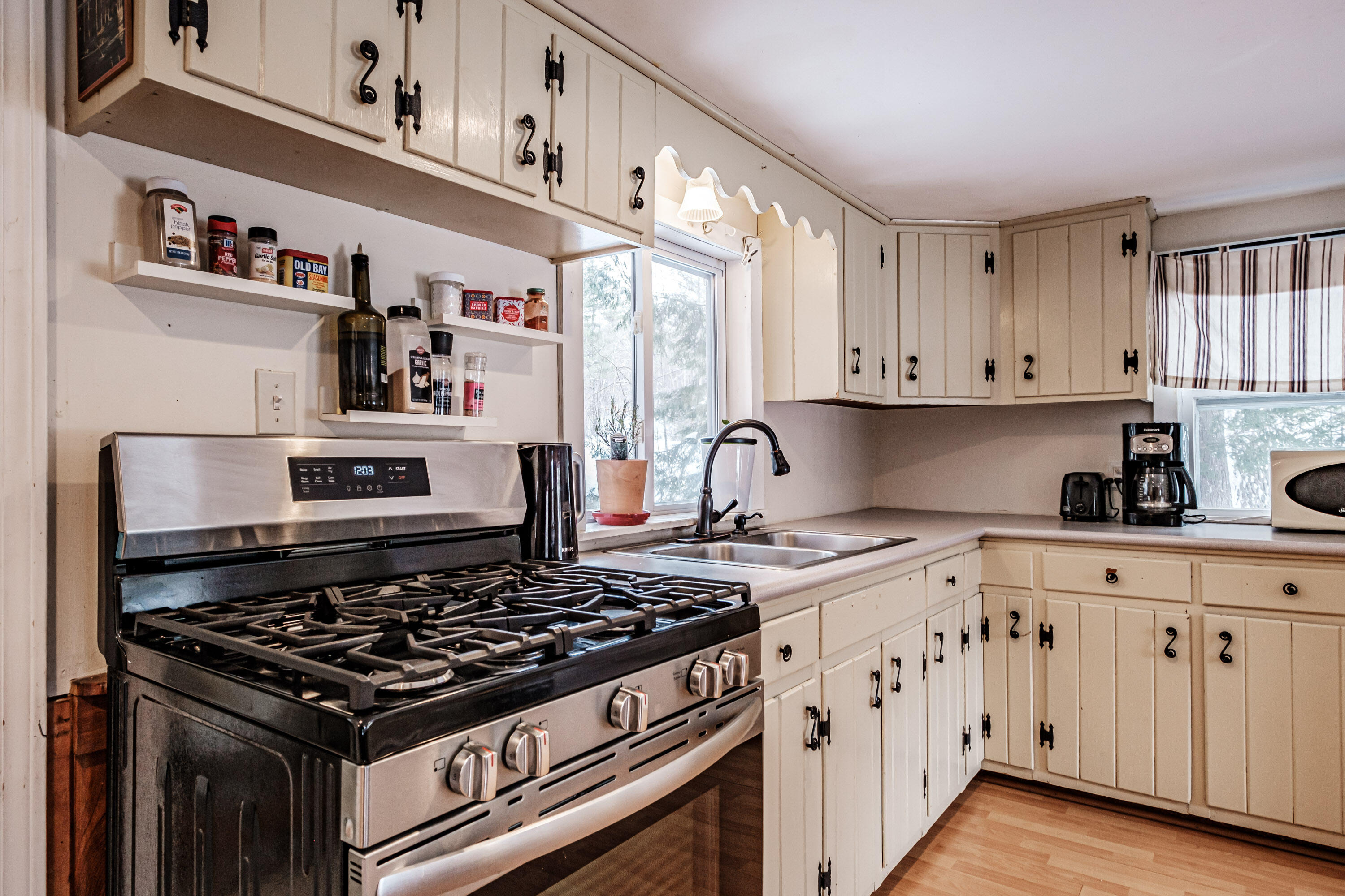 284 Howe Hill Road Greenwood, ME 04255 - Photo 9 of 45 20250207gp-63036