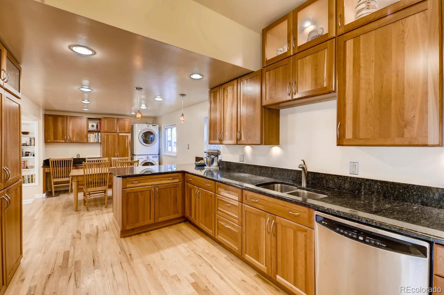 4527 Raleigh Street Denver, CO 80212 - Photo 11 of 28 Gallery Image 11