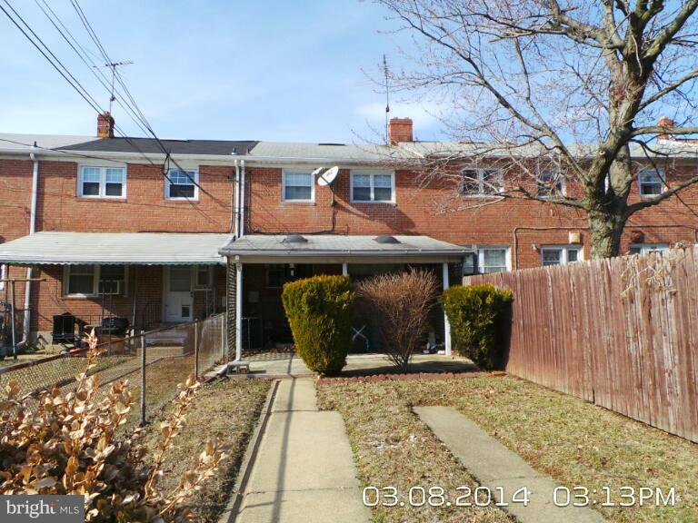 921 Southridge Road Baltimore, MD 21228 - Photo 3 of 13 Exterior (Rear)