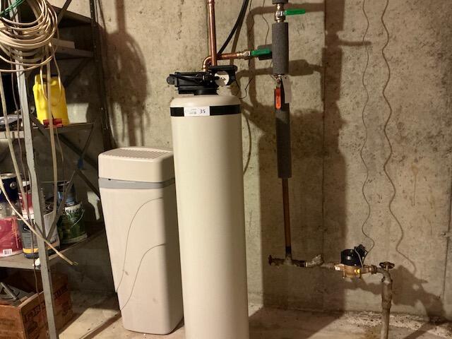 544 Cotuit Road Marstons Mills, MA 02648 - Photo 37 of 52 a bathroom with a washing machine and a shower