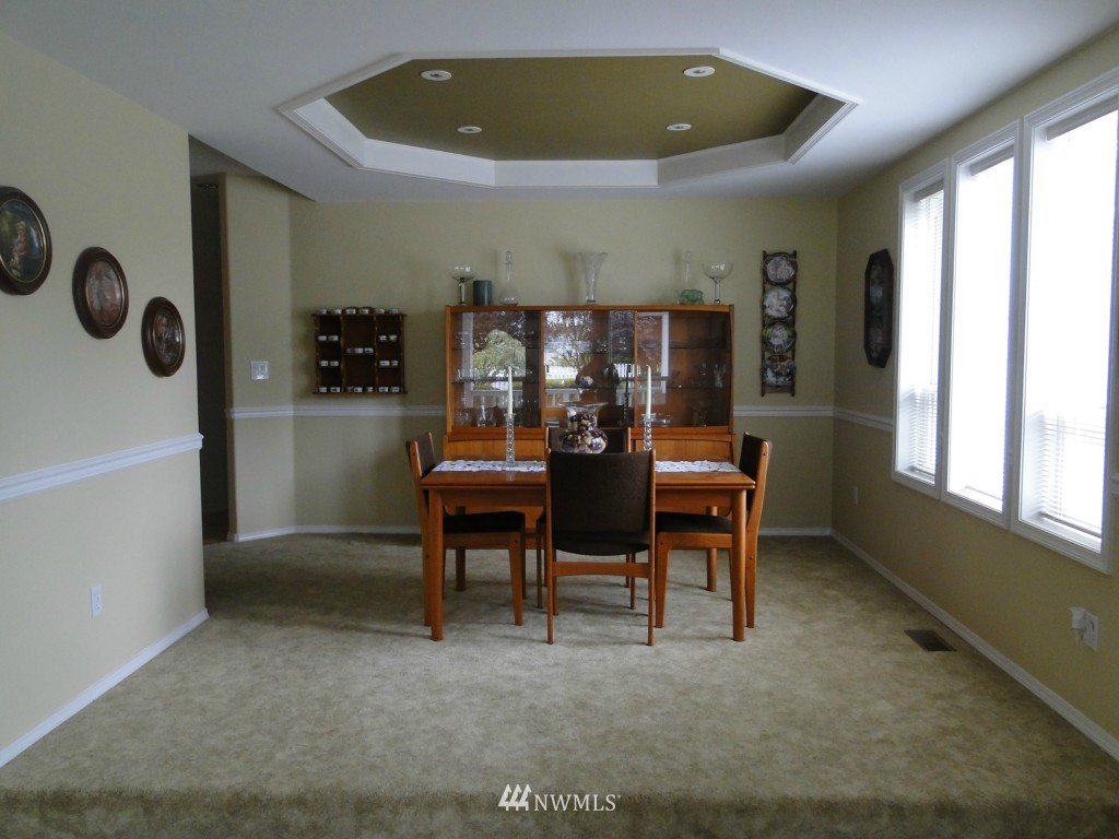 269 Jericho Avenue Northeast Renton, WA 98059 - Photo 7 of 15 Gallery Image 7