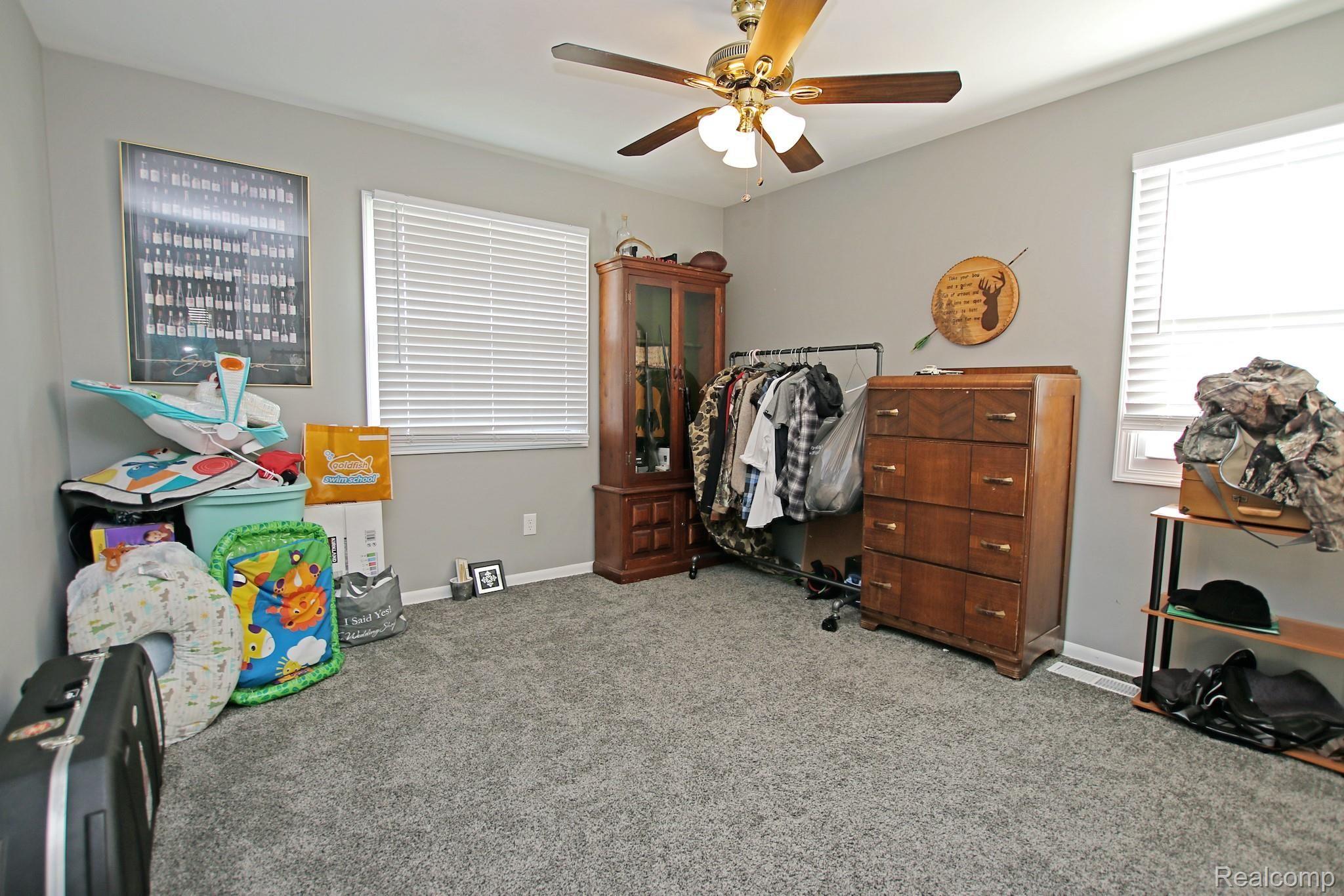 5466 Torrey Road Flint, MI 48507 - Photo 22 of 45 26) Bedroom 2.jpg