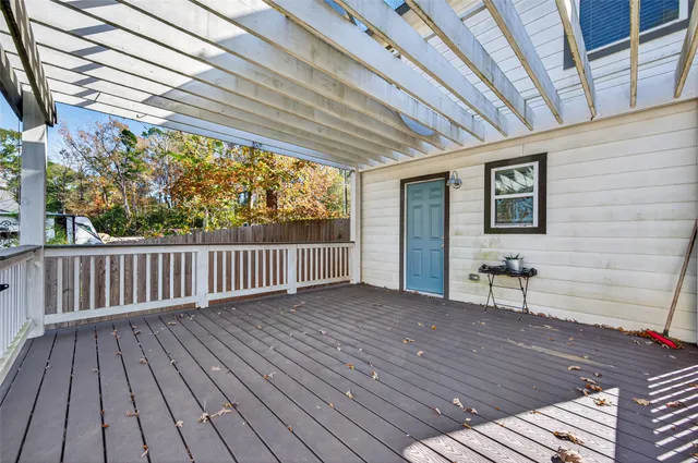 a view of outdoor space yard and patio