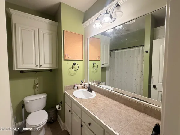 $249,900 | 401 Roxbury Place, Florence, MS 39073