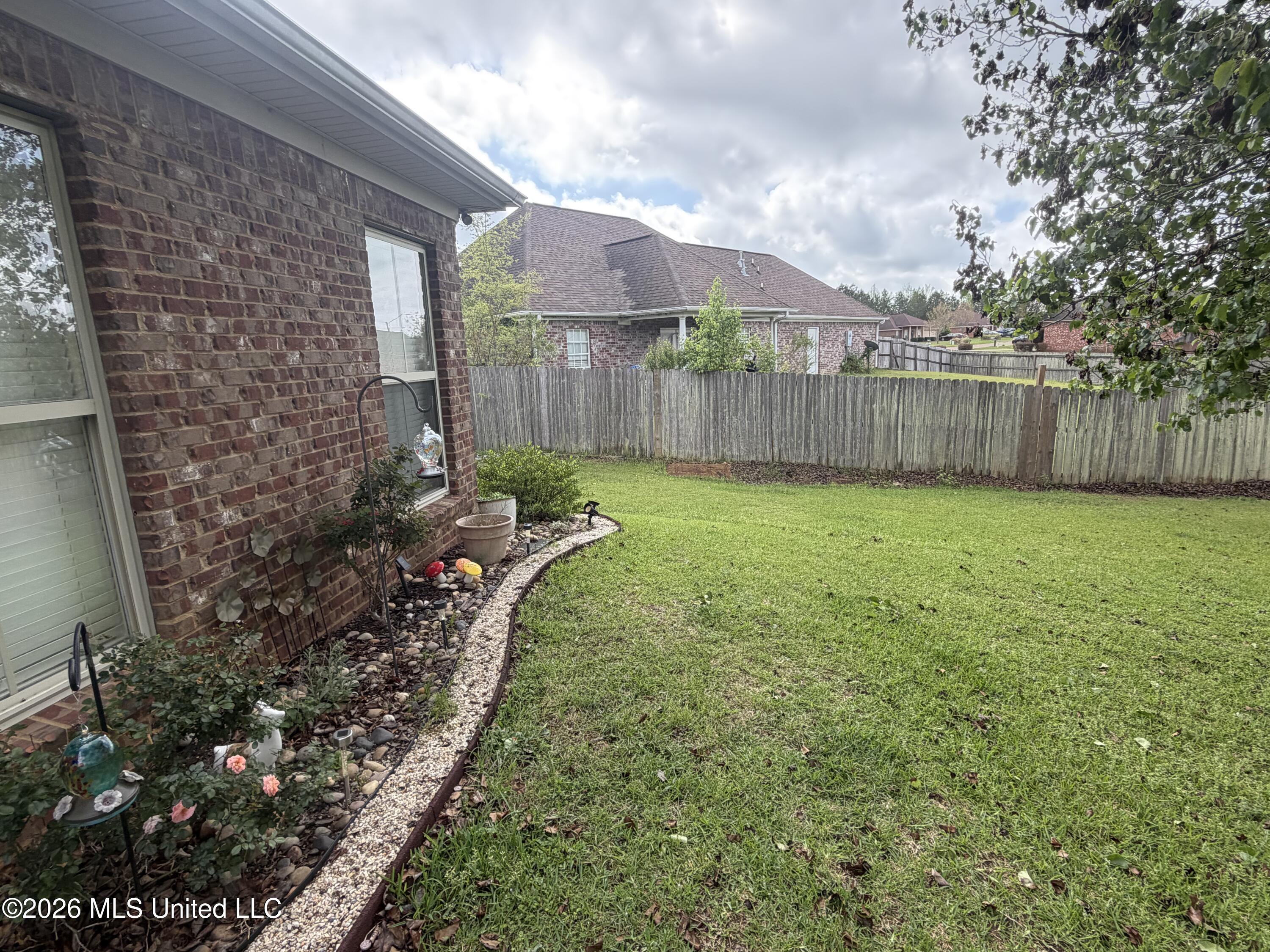 401 Roxbury Place Florence, MS 39073 - Photo 31 of 41 IMG_2165