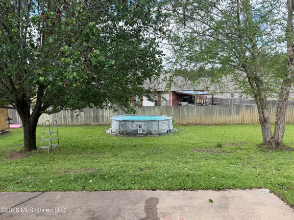 $249,900 | 401 Roxbury Place, Florence, MS 39073