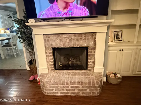 $249,900 | 401 Roxbury Place, Florence, MS 39073