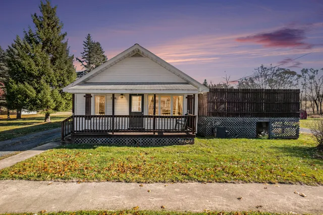 $169,900 | 760 South Roth Street, Reed City, MI 49677