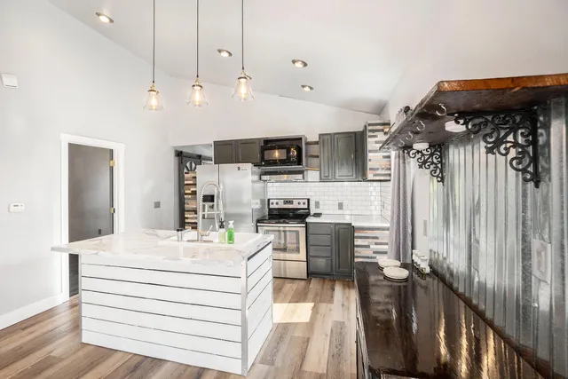 $169,900 | 760 South Roth Street, Reed City, MI 49677