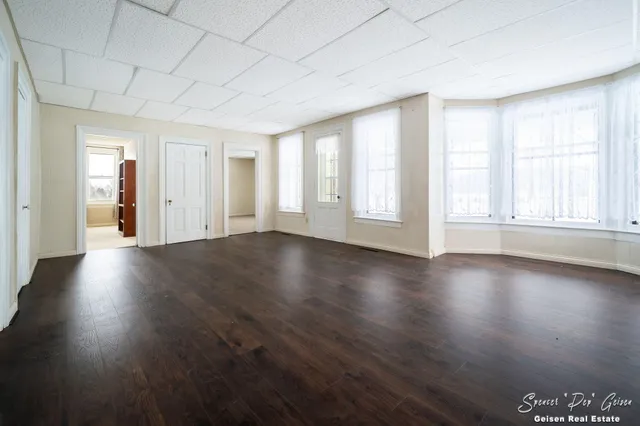 $339,000 | 107 Hawley Highway, Saranac, MI 48881