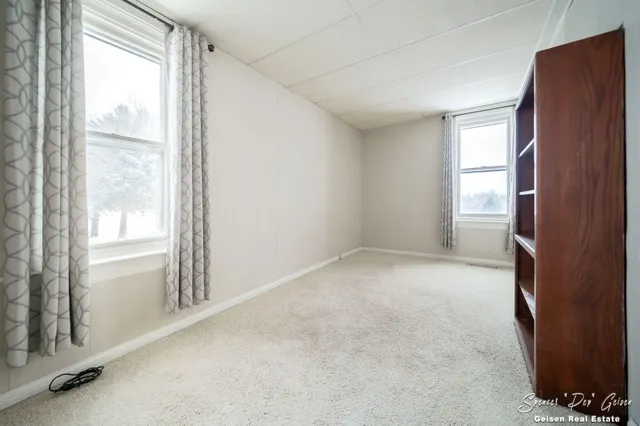 $339,000 | 107 Hawley Highway, Saranac, MI 48881