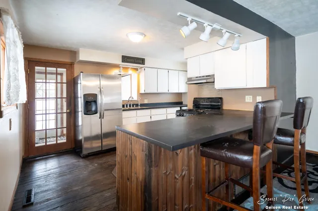 $339,000 | 107 Hawley Highway, Saranac, MI 48881