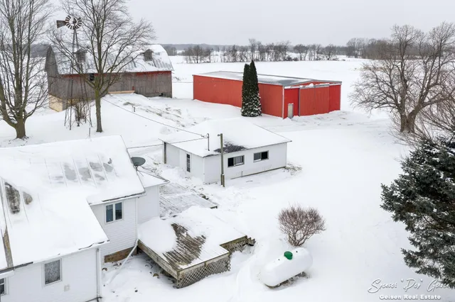 $339,000 | 107 Hawley Highway, Saranac, MI 48881