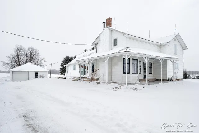 $339,000 | 107 Hawley Highway, Saranac, MI 48881