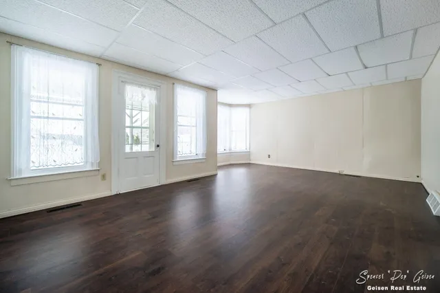 $339,000 | 107 Hawley Highway, Saranac, MI 48881