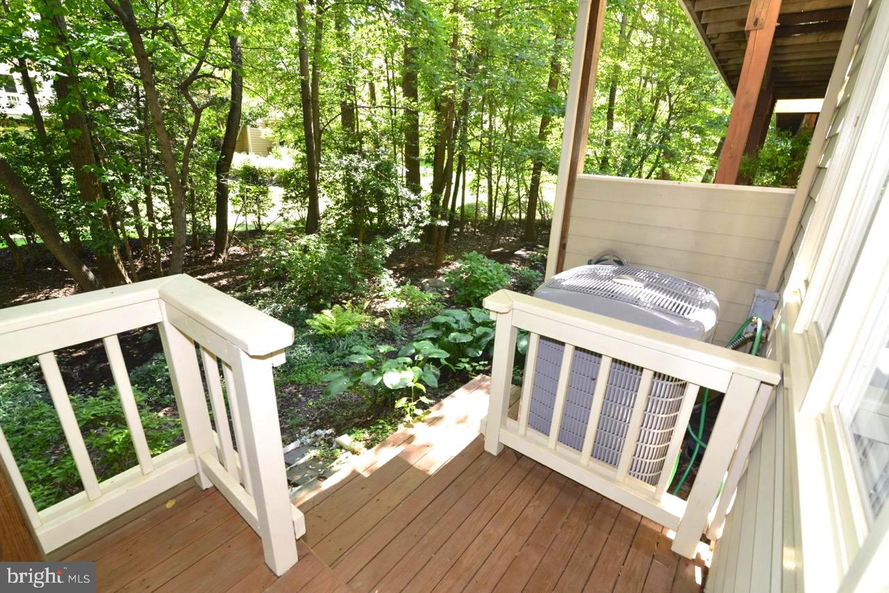 11518 Hemingway Drive Reston, VA 20194 - Photo 54 of 66 Access to your back yard from your great deck