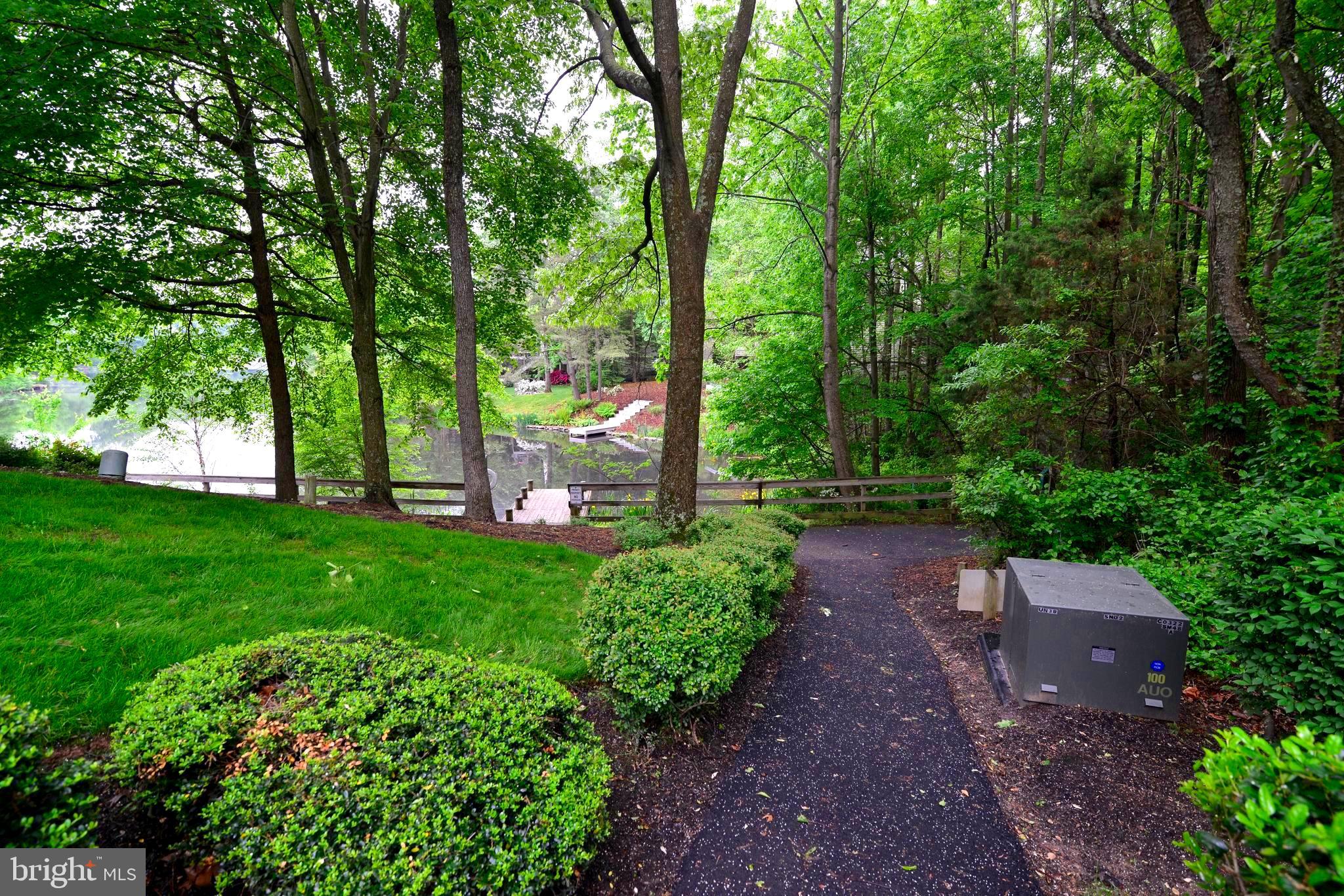 11518 Hemingway Drive Reston, VA 20194 - Photo 57 of 66 The trail to Lake Newport, water in under 5 minute