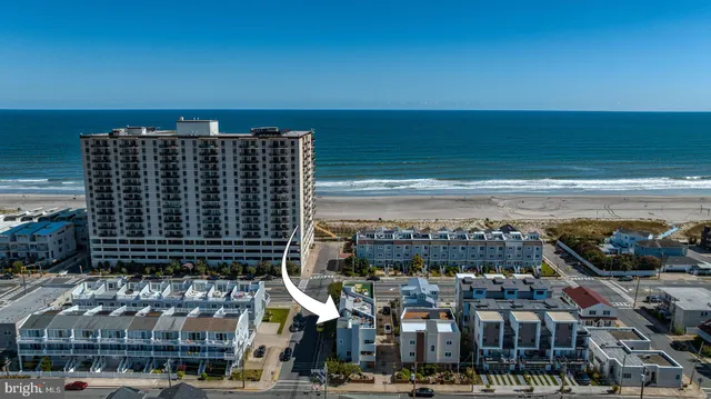 $1,495,000 | 104 South Monroe Avenue, Margate City, NJ 08402