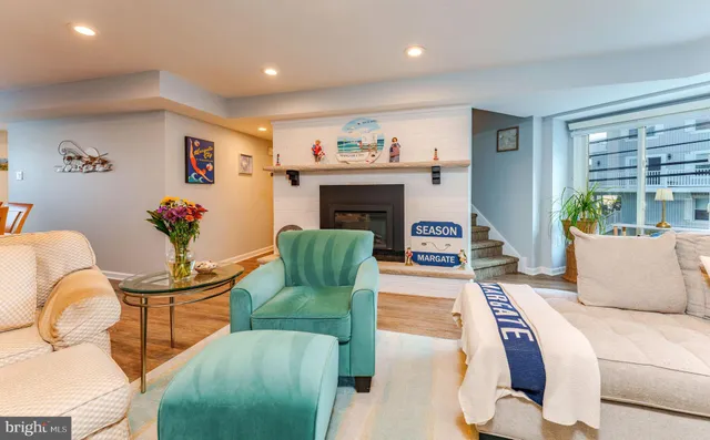 $1,495,000 | 104 South Monroe Avenue, Margate City, NJ 08402