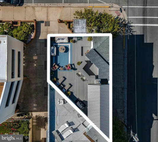 $1,495,000 | 104 South Monroe Avenue, Margate City, NJ 08402