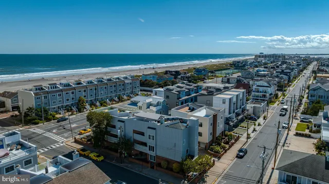 $1,495,000 | 104 South Monroe Avenue, Margate City, NJ 08402