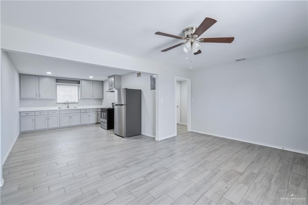 1872 Highway 83 Roma, TX 78584 - Photo 2 of 16 Unit 1 Living Kitchen Area