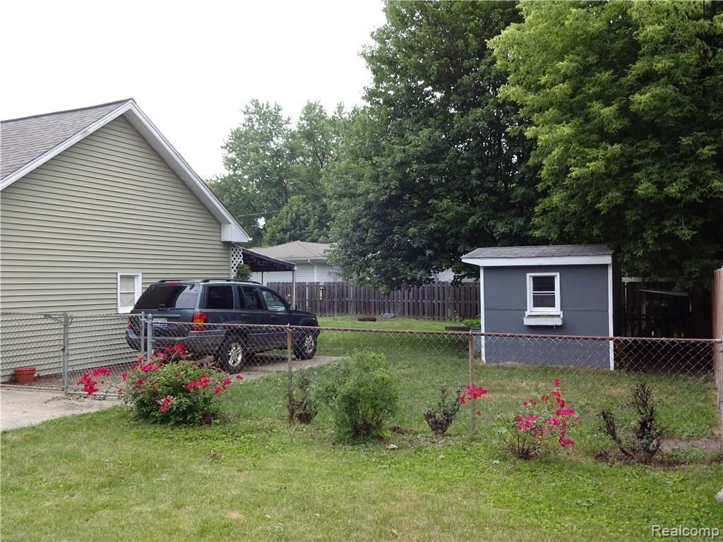 3105 Gerald Avenue Rochester Hills, MI 48307 - Photo 3 of 30