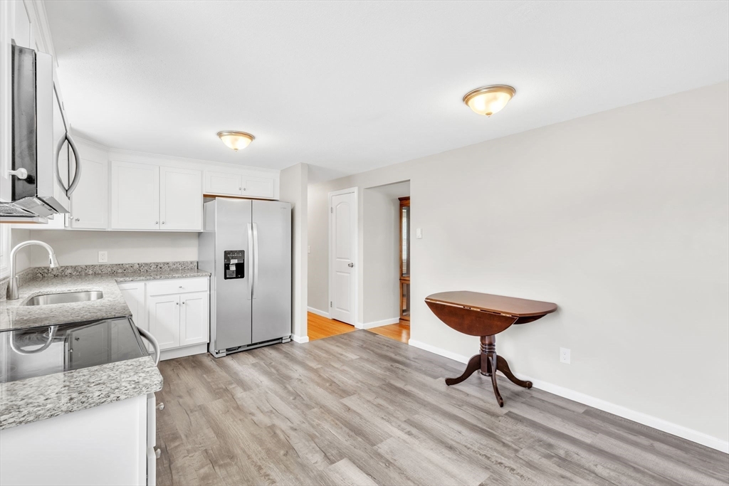 86 Kane Road Holyoke, MA 01040 - Photo 9 of 29 Gallery Image 9