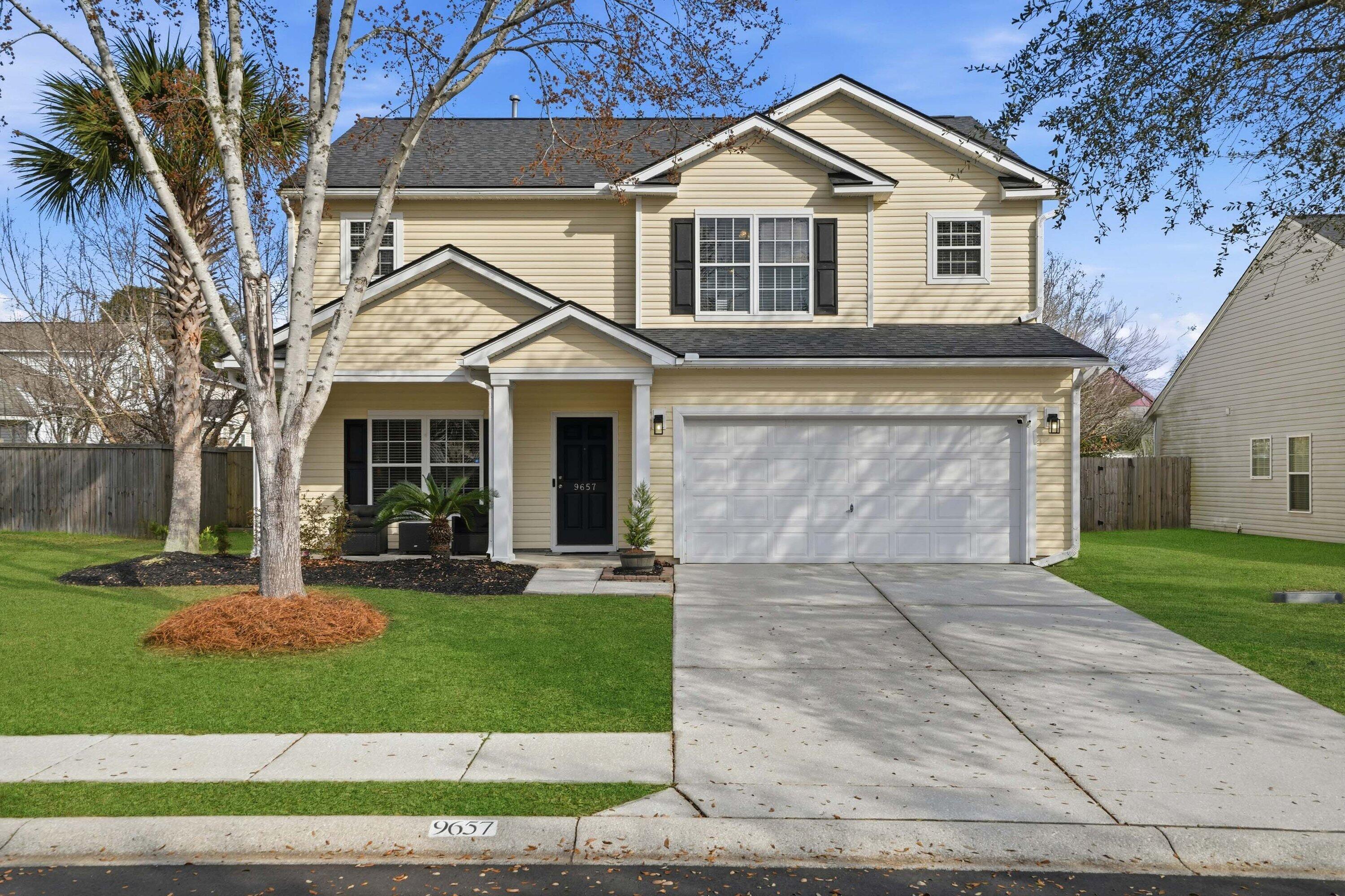 9657 South Carousel Circle Summerville, SC 29485 - Photo 1 of 51 010_DSC03297_grass_2781d644-2bf6-40e2-93