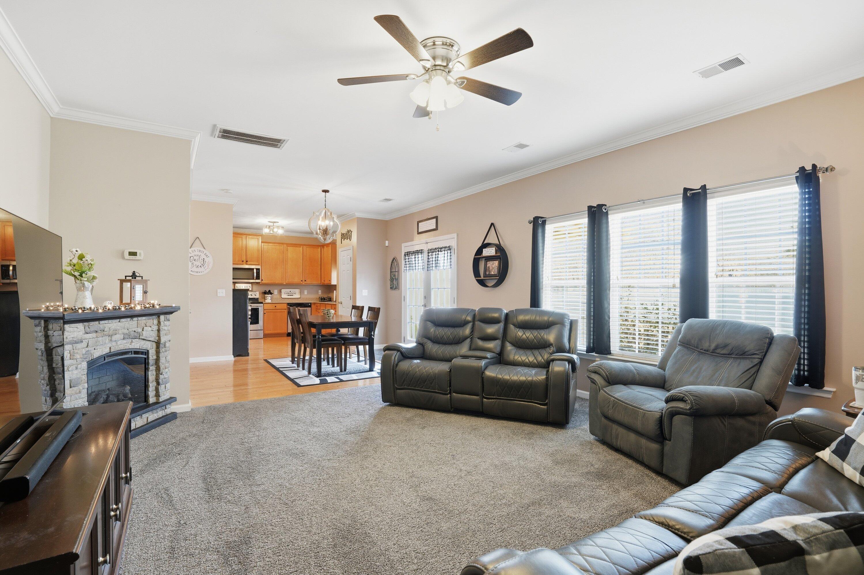 9657 South Carousel Circle Summerville, SC 29485 - Photo 18 of 51 020_DSC03207