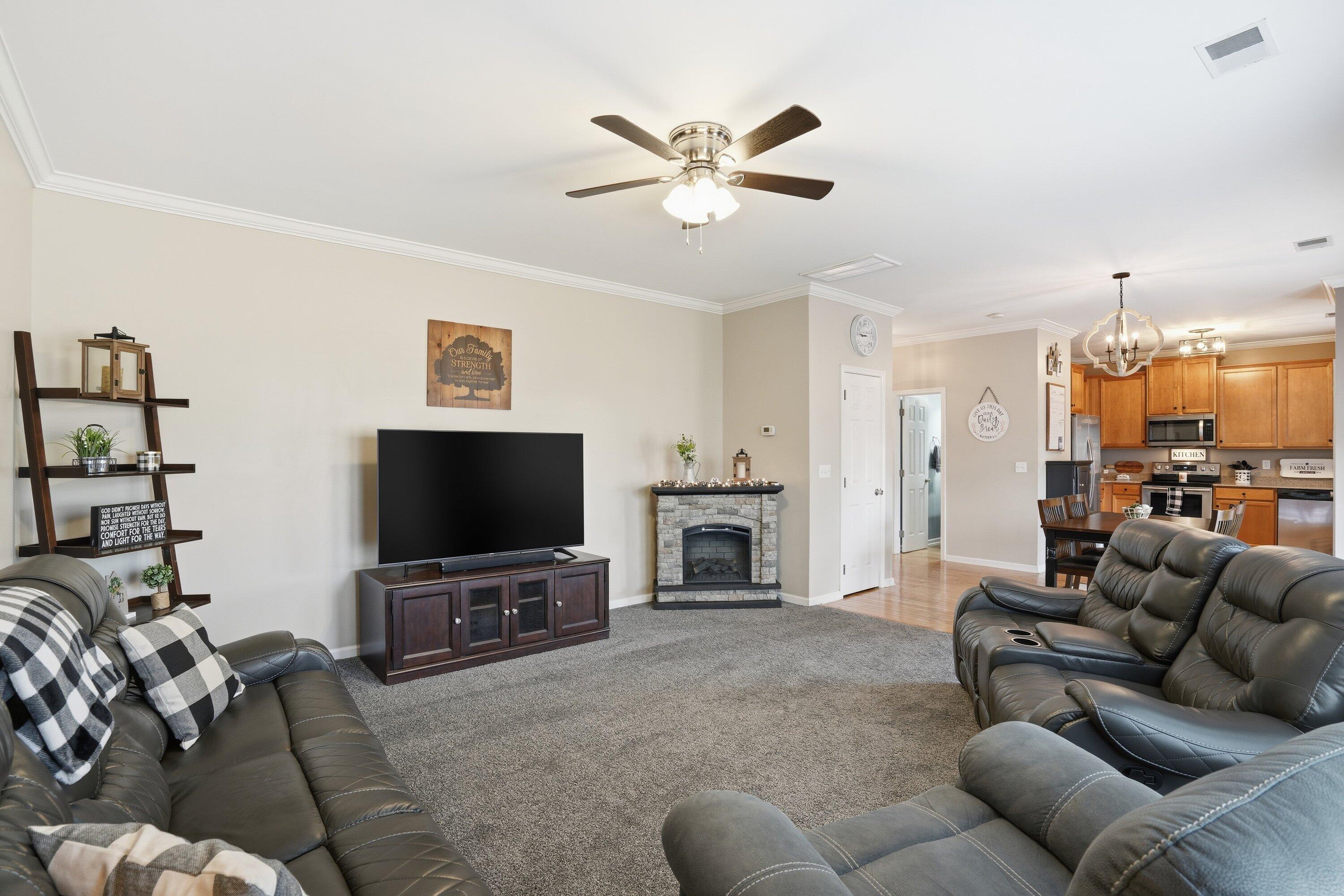 9657 South Carousel Circle Summerville, SC 29485 - Photo 19 of 51 019_DSC03204