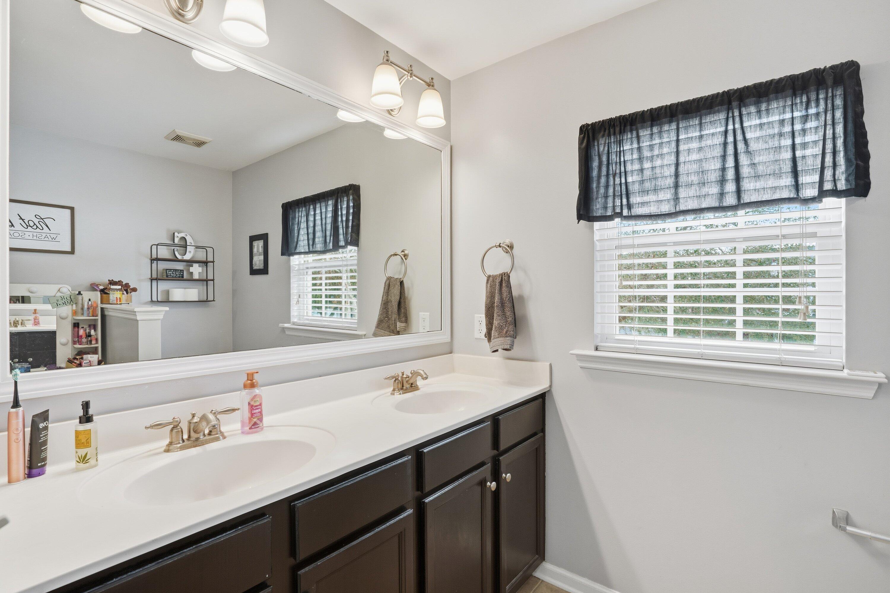 9657 South Carousel Circle Summerville, SC 29485 - Photo 23 of 51 035_DSC03237