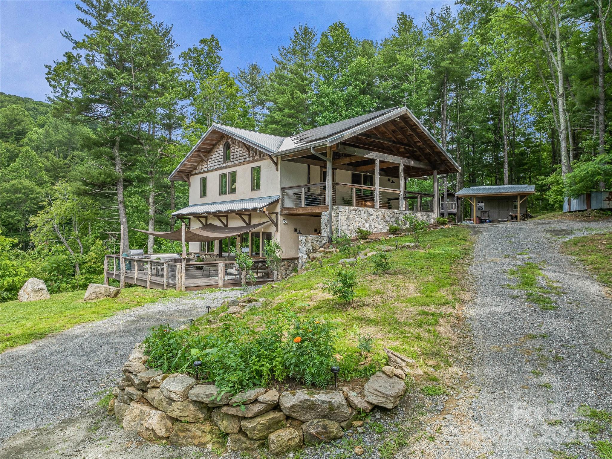 3151 Lumptown Road Marshall, NC 28753 - Photo 1 of 45