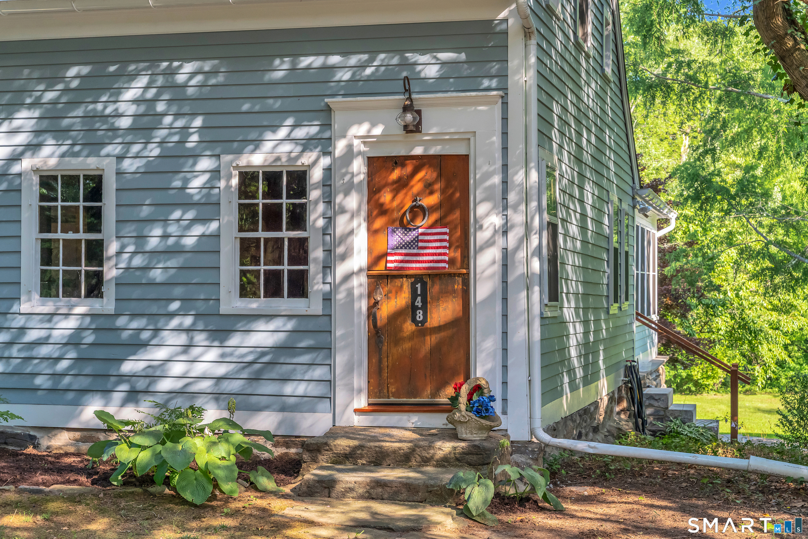 148 Mungertown Road Madison, CT 06443 - Photo 4 of 40 Gallery Image 4
