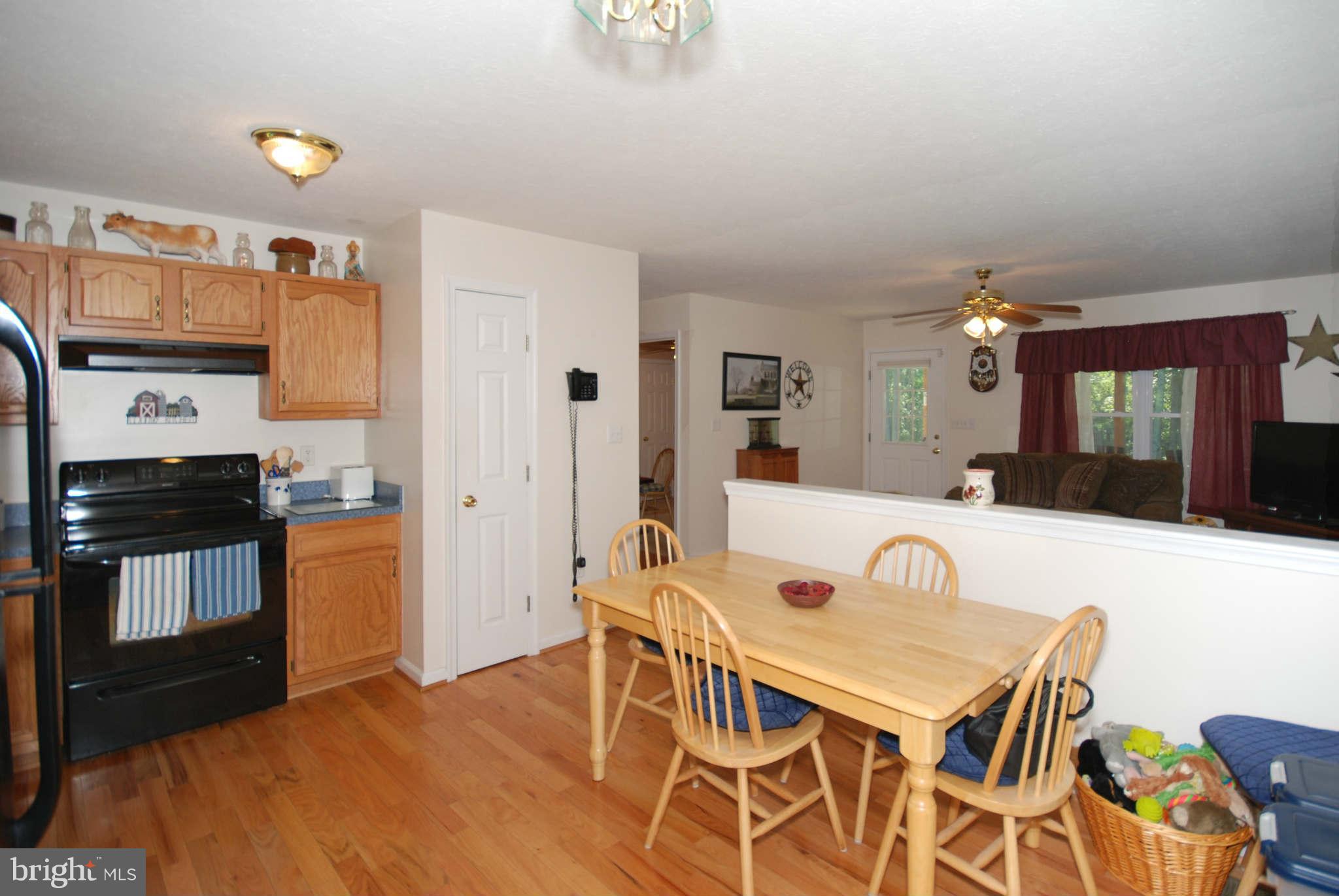 937 High Top Road Linden, VA 22642 - Photo 14 of 23 Dining Room