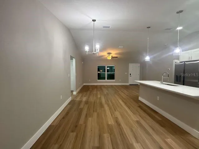 $1,750 | 1884 West Quaker Lane, Citrus Springs, FL 34434