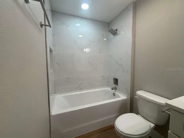 $1,750 | 1884 West Quaker Lane, Citrus Springs, FL 34434