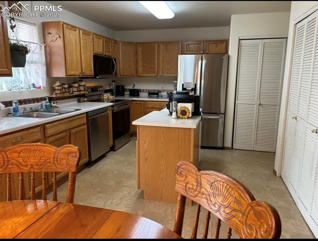 $270,500 | 4965 Universal Heights, Colorado Springs, CO 80916