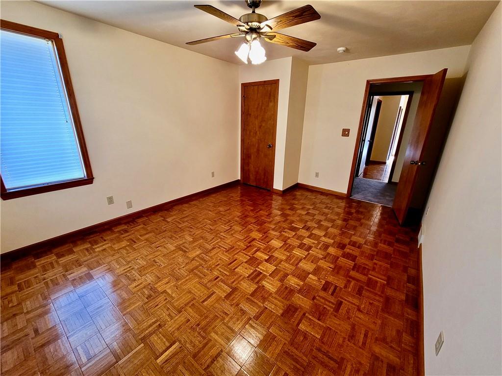 1828 Middle Road Glenshaw, PA 15116 - Photo 23 of 25 Gallery Image 23