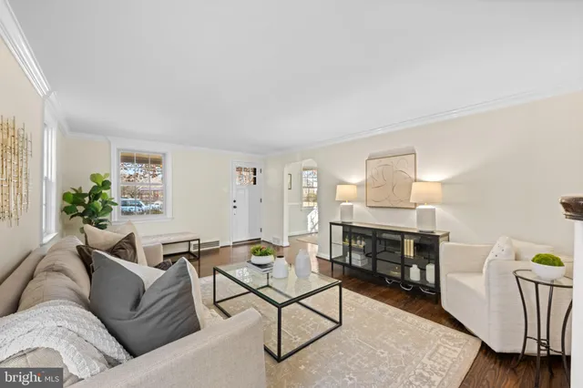 $1,129,000 | 442 East Spring Avenue, Ardmore, PA 19003