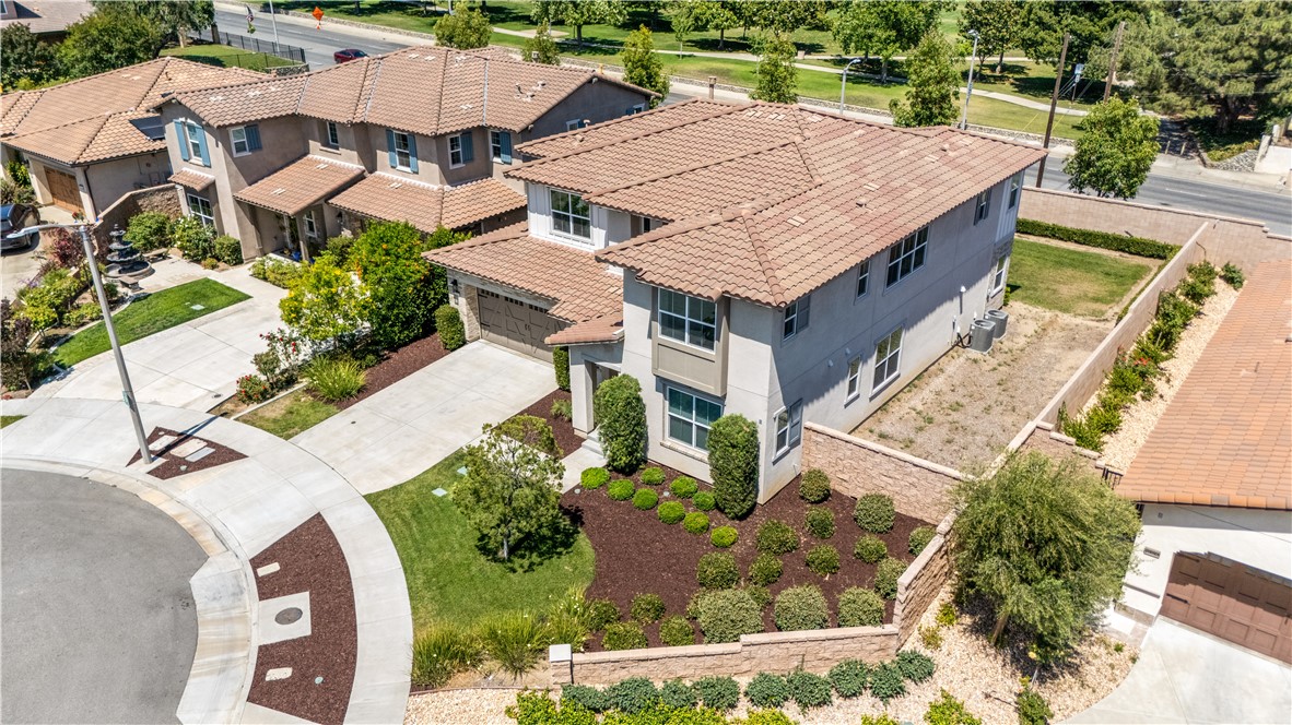 10095 Goldenrod Court Rancho Cucamonga, CA 91701 - Photo 9 of 73