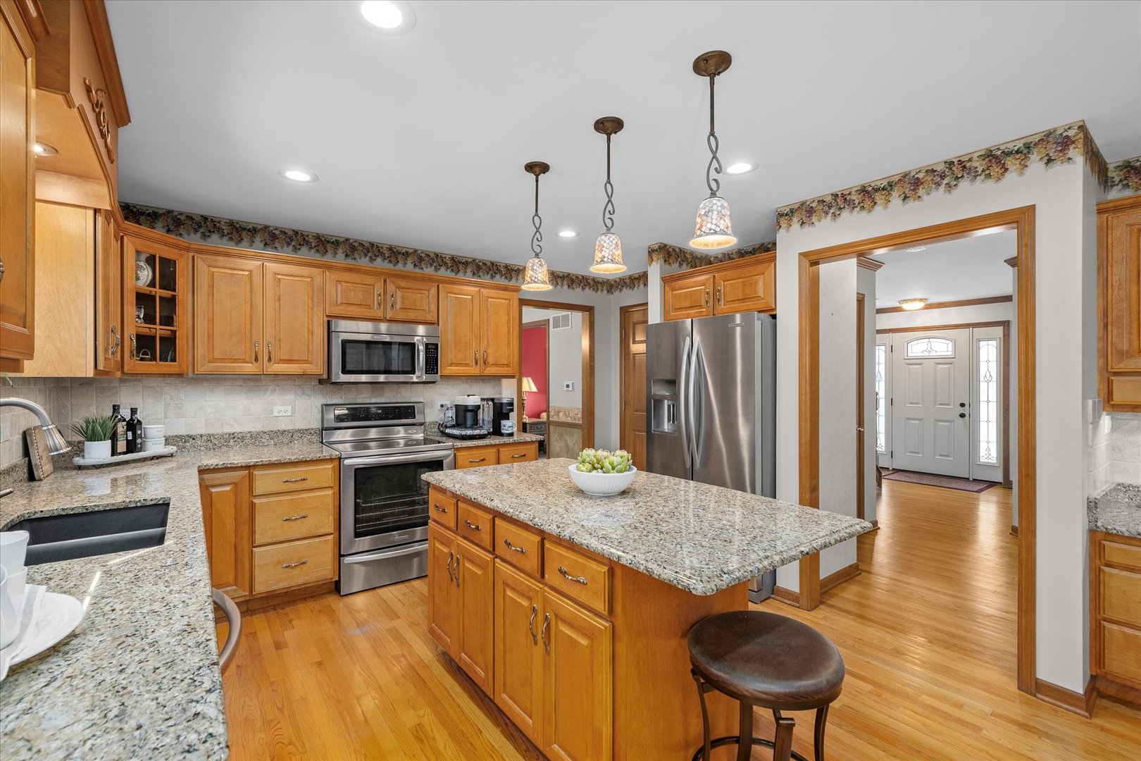 2344 Modaff Road Naperville, IL 60565 - Photo 2 of 32 Gallery Image 2
