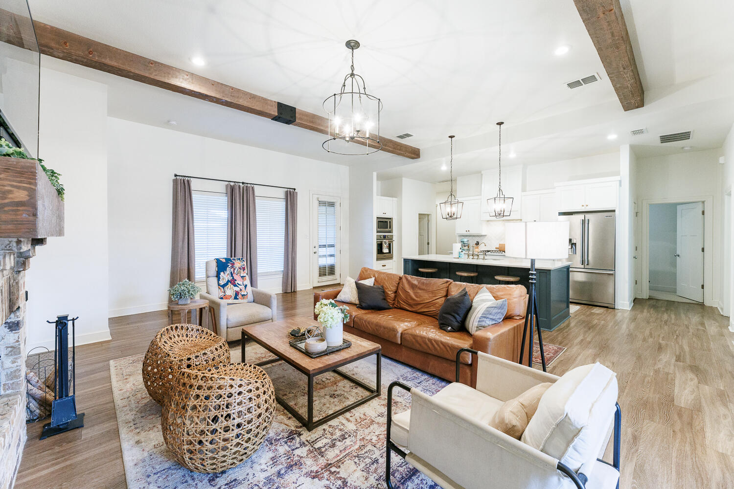 7032 100th Street Lubbock, TX 79424 - Photo 13 of 52 Living Area